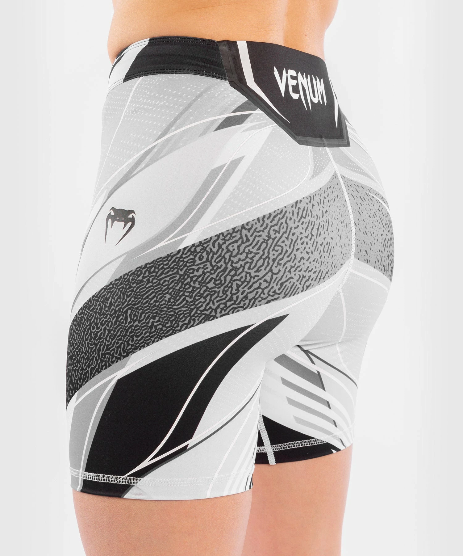 UFC Venum Authentic Fight Night Women's Vale Tudo Shorts - Long Fit - White 7 UFC Venum Authentic Fight Night Women's Vale Tudo Shorts - Long Fit - White - Image 6
