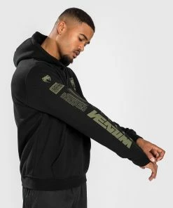Venum Fangs Hoodie Regular Fit - Black 11 Venum Fangs Hoodie Regular Fit - Black -Boxing Sport Store 0 252F5 252Fa 252F7 252F05a716551c7cee18a8671373f0c367281cf8d96f HOODIES FANGS BLACK 2 05