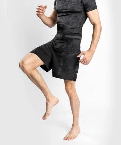 Venum YKZ21 Fightshorts - Black/Black -Boxing Sport Store 0 252F7 252F6 252F8 252F07682131b41d273eaf8ebec81ea826cca1b3203a FS YKZ BLACK BLACK 04 fcf4ebad 169d 4c0d afd9 aa88334d078a