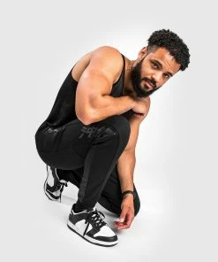 Venum Okinawa 3.0 Joggers - Black/Red -Boxing Sport Store 0 252Fb 252F5 252F6 252F0b5696c810f1c3360470672d28d3564be46fe626 5U0A9490