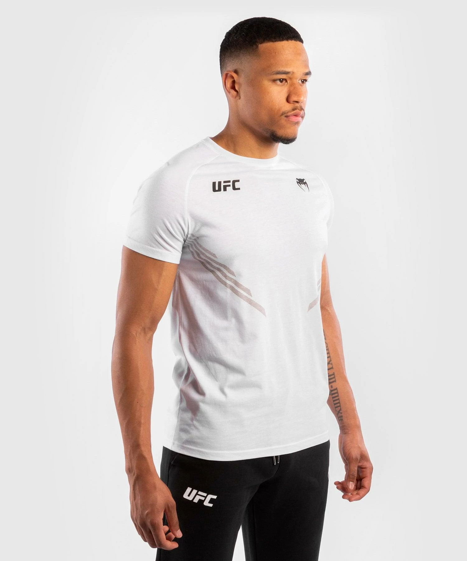 UFC Venum Replica Men's Jersey - White 6 UFC Venum Replica Men's Jersey - White - Image 4