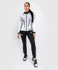 UFC Venum Authentic Fight Night 2.0 Women's Walkout Hoodie - White -Boxing Sport Store 0 252Fe 252F9 252F0 252F0e904822cb4d275eeb95c3a5171104f2c59161a5 VNMUFC 00146 002 04 da15261b e96a 4ae8 8f09 30947495446c