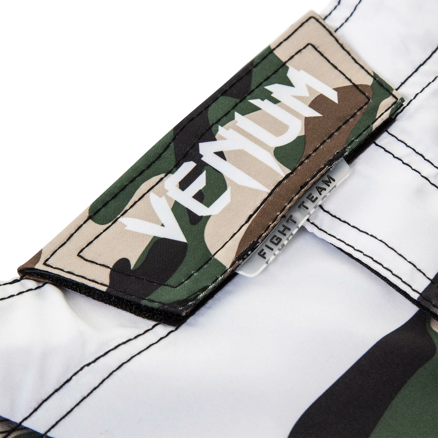 Venum Camo Hero Fightshorts - Green/Brown - Image 5