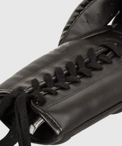 Venum Elite Boxing Gloves - With Laces - Matte/Black -Boxing Sport Store 2 252Fb 252F0 252Fc 252F2b0cd4b286bae61c140bcbc9dbc3b5161817325f BG ELITE LACETS BLACK MATTE HD 03