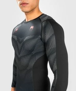 Venum Phantom Rashguard Long Sleeves - Black/Red -Boxing Sport Store 2 252Fd 252Fc 252Fa 252F2dca83934e3c015043ec6310f28eef39b804b9d0 RASH LS PHANTOM 12 f6aec12d 03fc 496f ab03 acf5bffcf4af