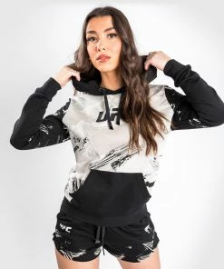 UFC Venum Authentic Fight Week Women's 2.0 Pullover Hoodie - Sand/Black