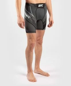 UFC Venum Authentic Fight Night Men's Vale Tudo Shorts - Short Fit - Black -Boxing Sport Store 3 252F5 252F7 252F8 252F35788c98c6a0bfe6adba790b7dd4fb4d0a4e2cf1 VNMUFC 00007 001 05