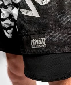Venum Defender Fightshort - Urban Camo -Boxing Sport Store 3 252F6 252Fe 252F2 252F36e2e5fcac581a0b10de244f343441a5b9dece01 FS DEFENDER URBANCAMO SD 04