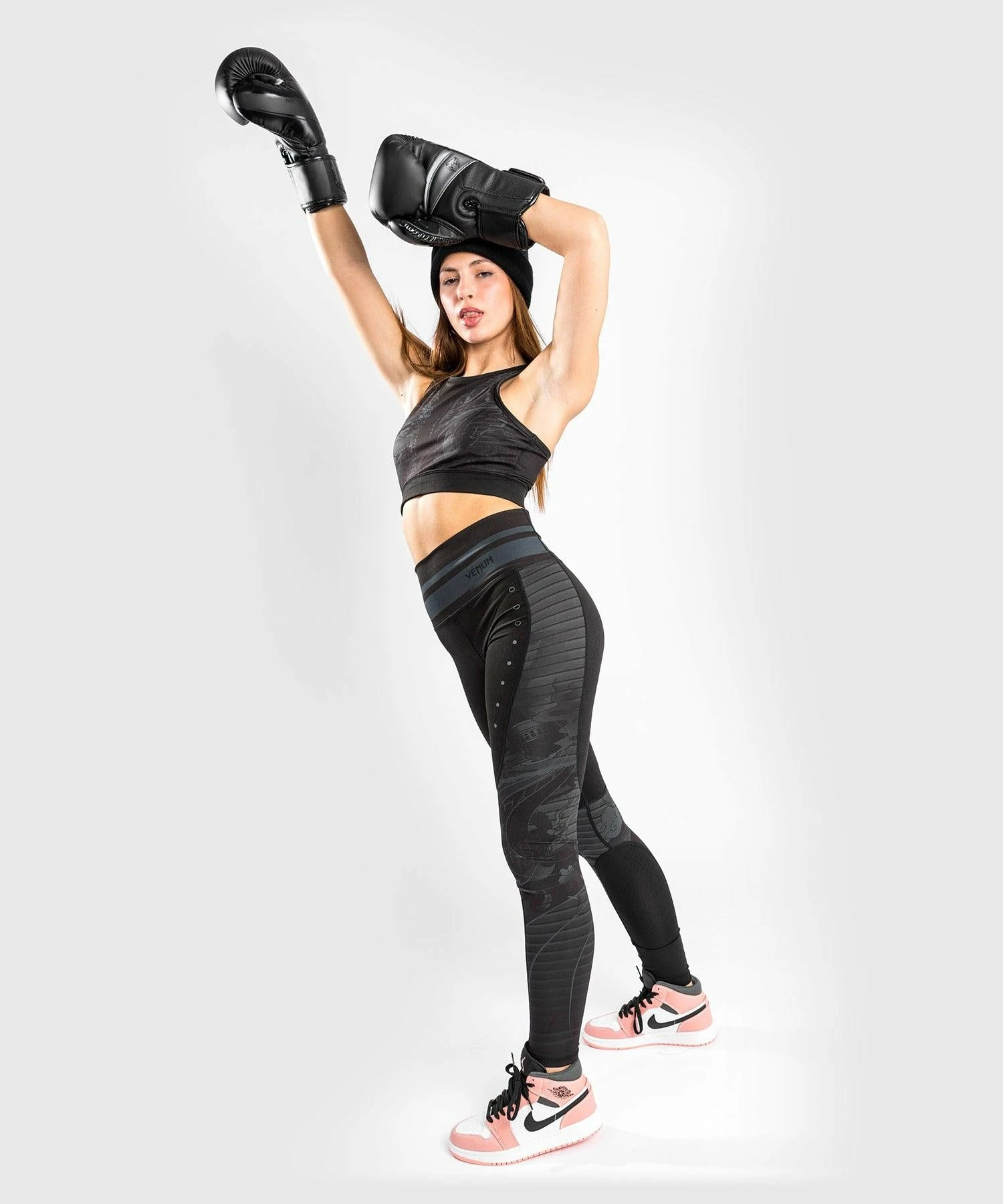 Venum YKZ21 Sport Bra - Black/Black - Image 8