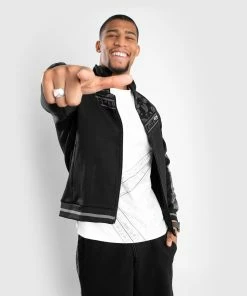 Venum Cali 34 Track Jacket - Black -Boxing Sport Store 5 252F0 252F5 252F8 252F505851b41b6c7c9e41bb248c0a0e3b419060e4c1 JACKETS CALI34 BLACK 06