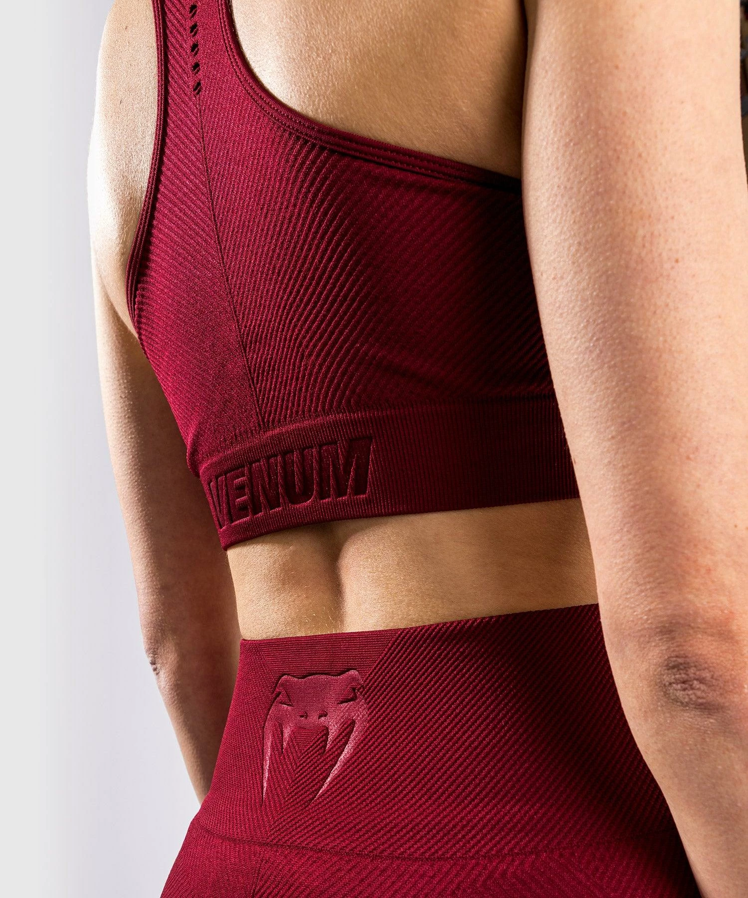 Venum Sparring Seamless Sports Bra - For Women - Burgundy 10 Venum Sparring Seamless Sports Bra - For Women - Burgundy - Image 8