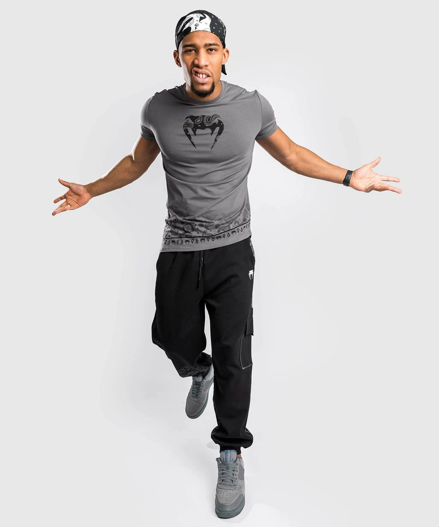 Venum Cali 34 Interference T-Shirt - Dark Grey 4 Venum Cali 34 Interference T-Shirt - Dark Grey - Image 2