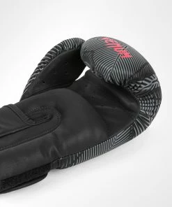 Venum Phantom Boxing Gloves - Black/Red -Boxing Sport Store 5 252F5 252F8 252F3 252F5583c0a9f4dbb85a6e2863a196b45c6f3cba2c8a BG PHANTOM BLACK RED 07