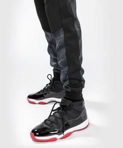 Venum Phantom Joggers - Black/Red -Boxing Sport Store 5 252Fc 252F0 252F8 252F5c081b65f117817c46dc37759ce874ef263d8485 JOGGER PHANTOM BLACK RED 11 a7b0f8da f4dc 4b2c 8966 934c66093277