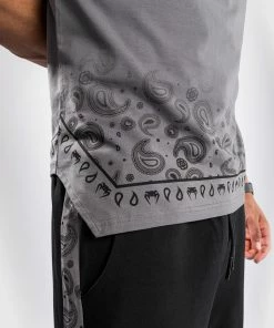 Venum Cali 34 Interference T-Shirt - Dark Grey 15 Venum Cali 34 Interference T-Shirt - Dark Grey -Boxing Sport Store 5 252Fc 252F1 252F1 252F5c112adda52de88d7e601e1de60f66074ada3599 TS CALI34 DARKGREY 13