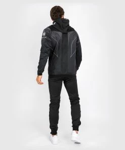 UFC Venum Authentic Fight Night 2.0 Men's Walkout Hoodie - Black -Boxing Sport Store 5 252Fc 252Fd 252Fd 252F5cddab087dbad3d01f75c9458a5f6f4a4dd6178d VNMUFC 00144 001 09