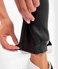 UFC Venum Authentic Fight Night Women's Walkout Pant - Champion -Boxing Sport Store 7 252F6 252F8 252F1 252F76816b2323e001d25b55ea15b5584fbb44761fd7 VNMUFC 00014 126 10