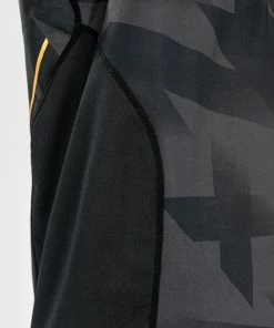 Venum Razor Dry Tech Tank Top - Black/Gold 14 Venum Razor Dry Tech Tank Top - Black/Gold -Boxing Sport Store 8 252F1 252F0 252F3 252F8103a245f471d9358c1c709ae5e579b6e69c723f 6 28c28947 e314 41af a20c 3bd1a592e600