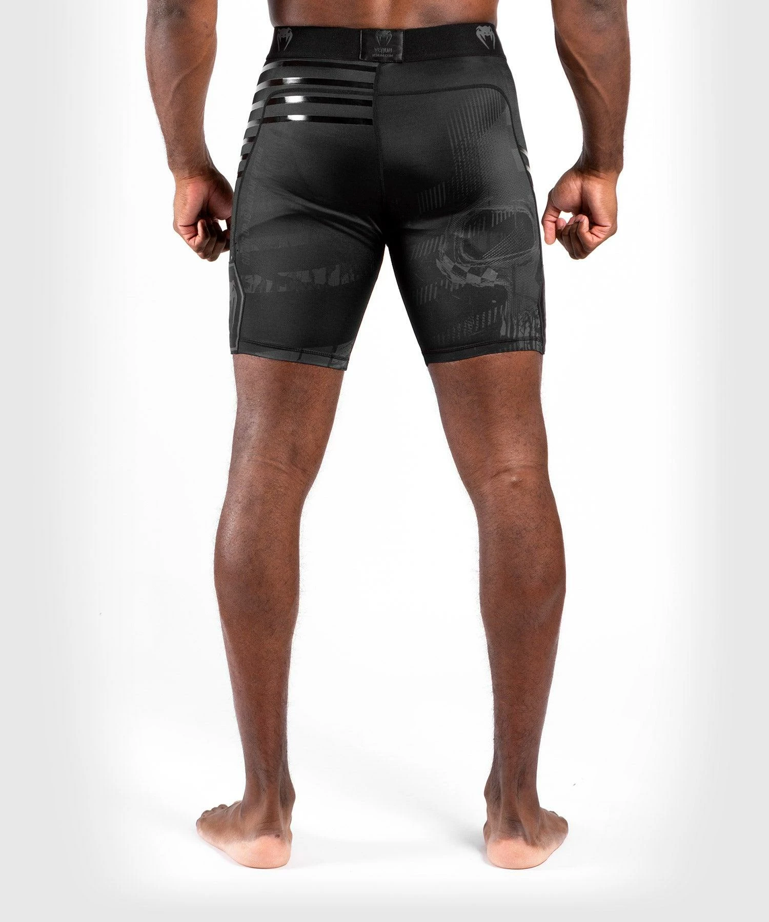 Venum Skull Vale Tudo Shorts - Black/Black 4 Venum Skull Vale Tudo Shorts - Black/Black - Image 2