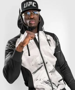 UFC Venum Authentic Fight Week Men's 2.0 Zipped Hoodie - Sand -Boxing Sport Store 8 252Fb 252Fe 252F6 252F8be64d60f99246c68a55c8cb986202641e0e7c87 VNMUFC 00102 040 07 56260ee2 a61c 48e0 a915 07daaa0a420f