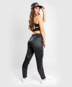 UFC Venum Authentic Fight Week Women's 2.0 Weigh-in Bra - Black/Red -Boxing Sport Store 8 252Fd 252Fb 252Ff 252F8dbfeece1af7efda32b4ed109a2a9cde92598e6c VNMUFC 00113 001 13 6e8b0dc2 6ddd 4e1a a8f6 72bba2e5a494