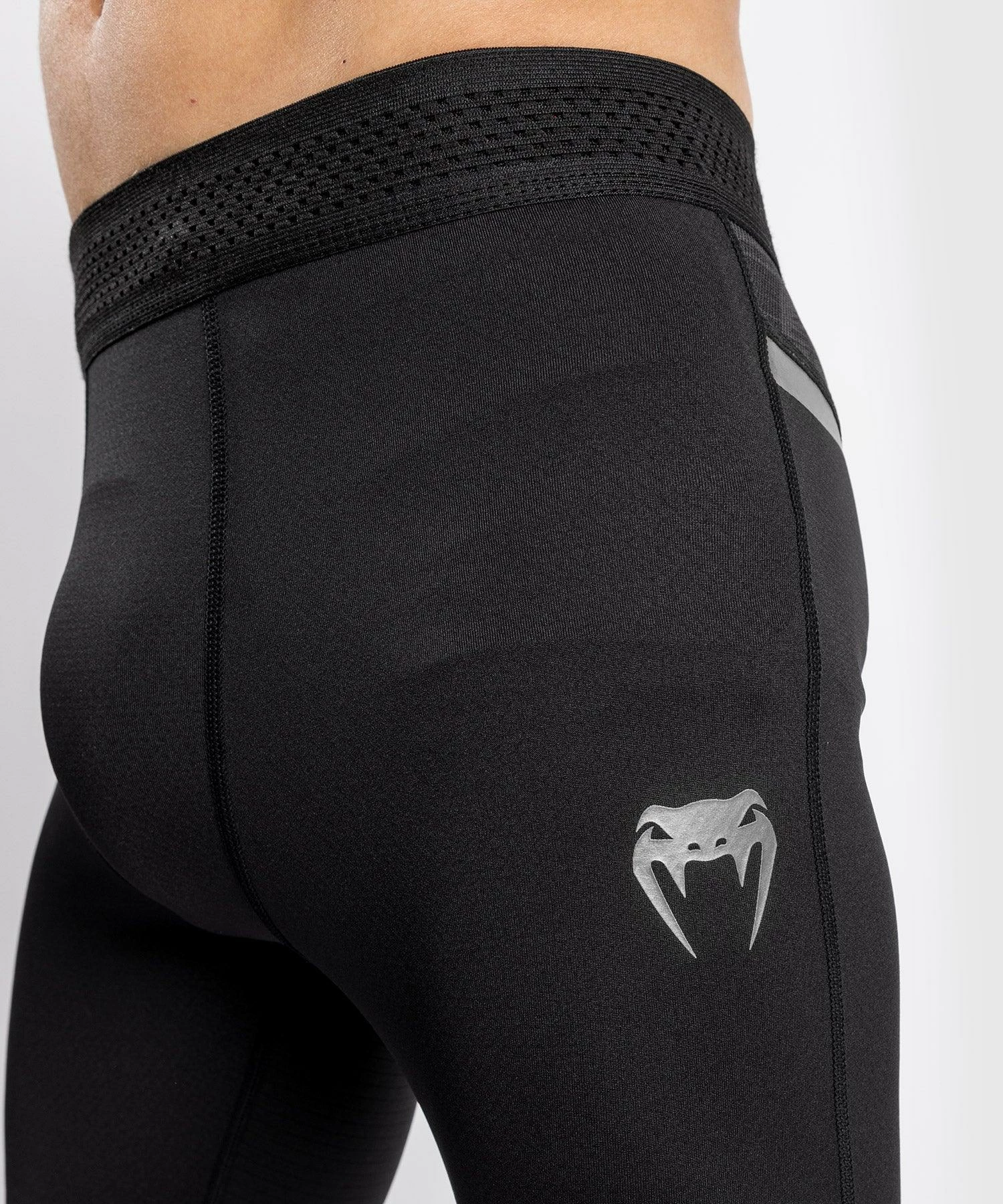 Venum Tempest 2.0 Compression Tights - Black/Grey - Image 3