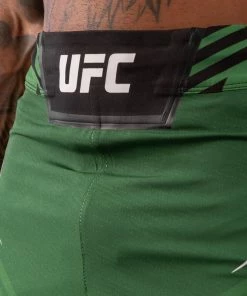 UFC Venum Authentic Fight Night Men's Shorts - Short Fit - Green -Boxing Sport Store 9 252F1 252F5 252F5 252F9155b3b3156c6a261bec270950fc917b1ae2736b VNMUFC 00001 005 06