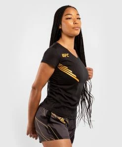 UFC Venum Replica Women's Jersey - Champion -Boxing Sport Store 9 252F2 252F3 252F8 252F9238928ee6526f24fe6b723d12955adb37f40aa7 VNMUFC 00069 126 05 1