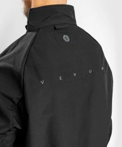 Venum Altitude Half-Zip Sweater - Black -Boxing Sport Store 9 252F8 252Ff 252F9 252F98f9625d7860cfcdceb5575637aaf291205ac4cc ALTITUDE JACKET 16 7fe11c27 5fe7 4c73 a17b 3a14afd893f9