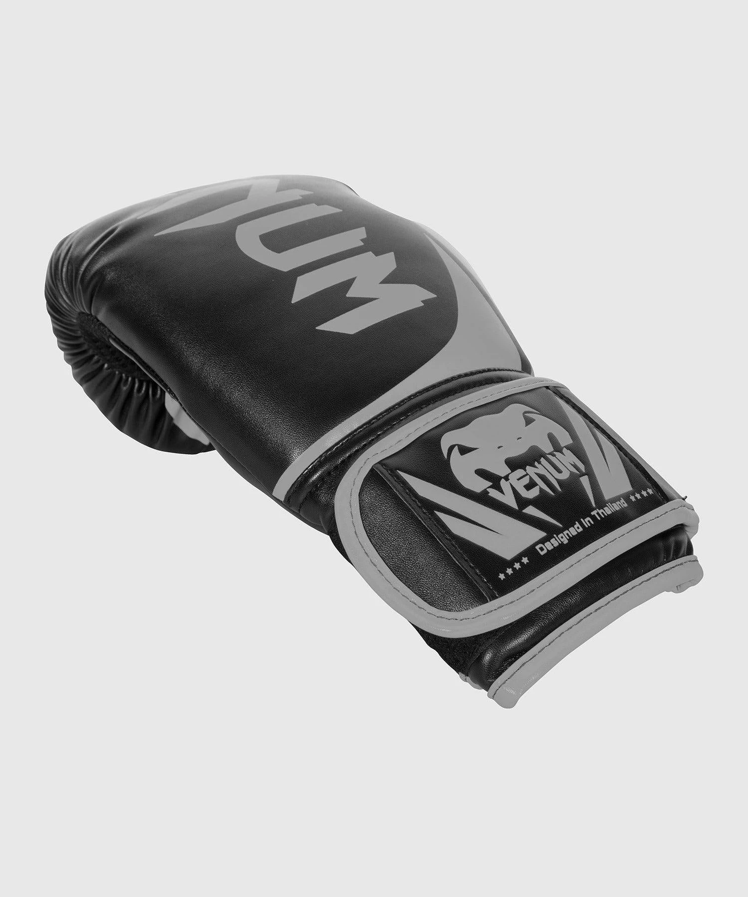 Venum Challenger 2.0 Boxing Gloves - Black/Grey 5 Venum Challenger 2.0 Boxing Gloves - Black/Grey - Image 3