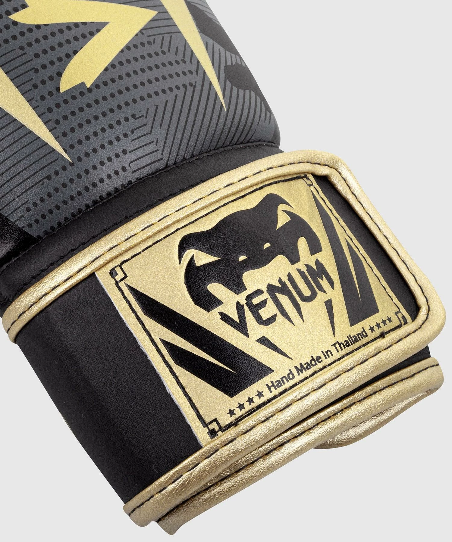 Venum Elite Boxing Gloves - Dark Camo/Gold 8 Venum Elite Boxing Gloves - Dark Camo/Gold - Image 6