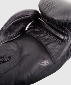 Venum Giant 3.0 Boxing Gloves - Nappa Leather - Black/Black 8 Venum Giant 3.0 Boxing Gloves - Nappa Leather - Black/Black -Boxing Sport Store BG GIANT 3.0 BLACK BLACK HD 04