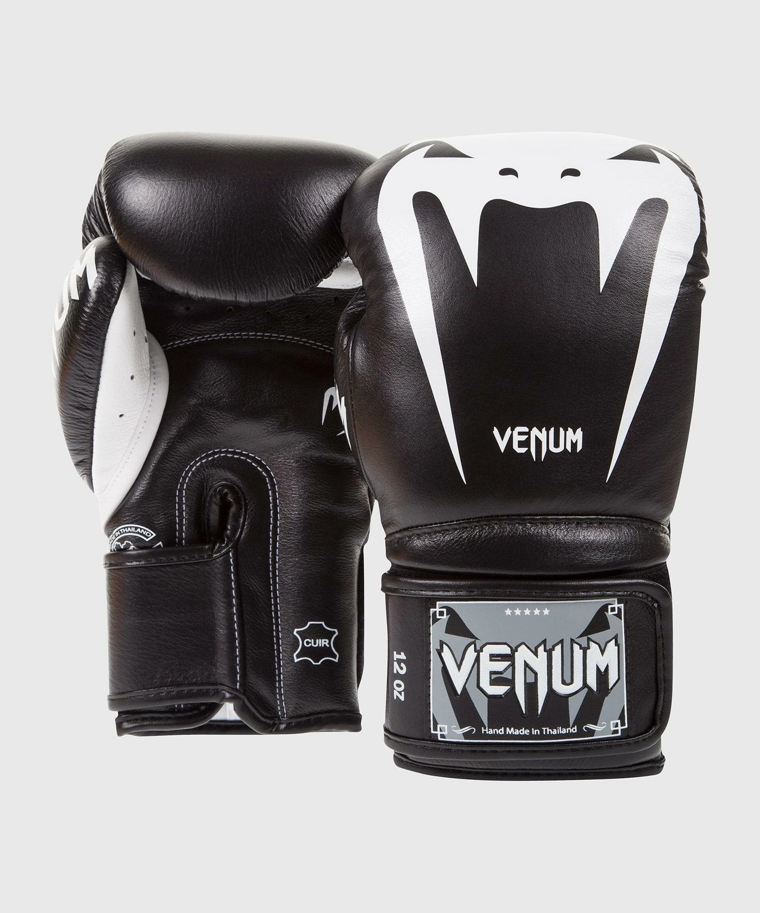 Venum Giant 3.0 Boxing Gloves - Nappa Leather - Black 4 Venum Giant 3.0 Boxing Gloves - Nappa Leather - Black - Image 2
