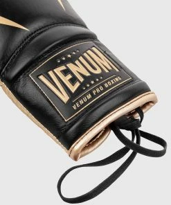 Venum Giant 2.0 Pro Boxing Gloves - With Laces - Black/Gold -Boxing Sport Store BG PROBOXING LACET GIANT BLACK GOLD HD 05 76a44b75 ec59 4087 b68d 423369f2c1a4