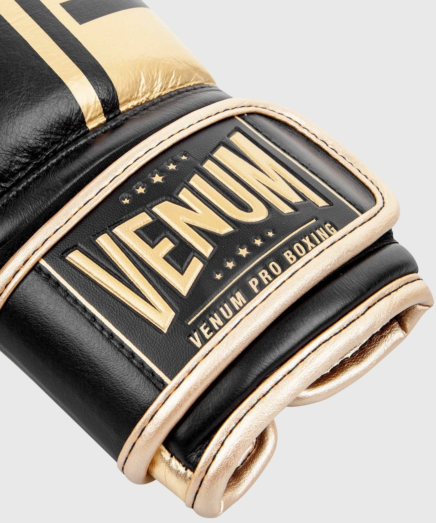 Venum Shield Pro Boxing Gloves Velcro - Black/Gold 9 Venum Shield Pro Boxing Gloves Velcro - Black/Gold - Image 7