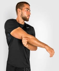Venum Classic Evo Dry Tech T-Shirt - Black/Black Reflective -Boxing Sport Store DRYTECH CLASSIC EVO BLACK REFLECTIV 03