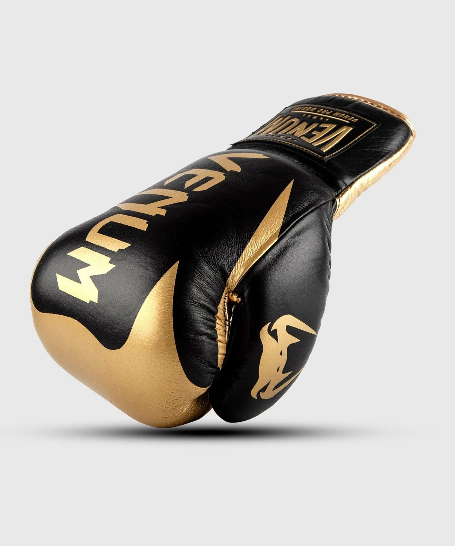 Venum Hammer Pro Boxing Gloves - With Laces - Black/Gold 3 Venum Hammer Pro Boxing Gloves - With Laces - Black/Gold