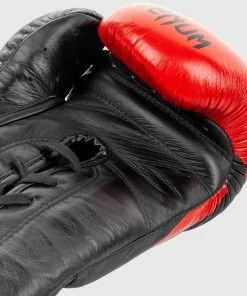 Venum Hammer Pro Boxing Gloves - With Laces - Black/Red -Boxing Sport Store IMG 7989 copie 64e75c14 29e4 476b ae6c 1b606a2fd551