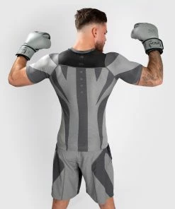 Venum Stone Rashguard - Short Sleeves - Mineral Green 12 Venum Stone Rashguard - Short Sleeves - Mineral Green -Boxing Sport Store RASH SS STONE MINERAL GREEN 04