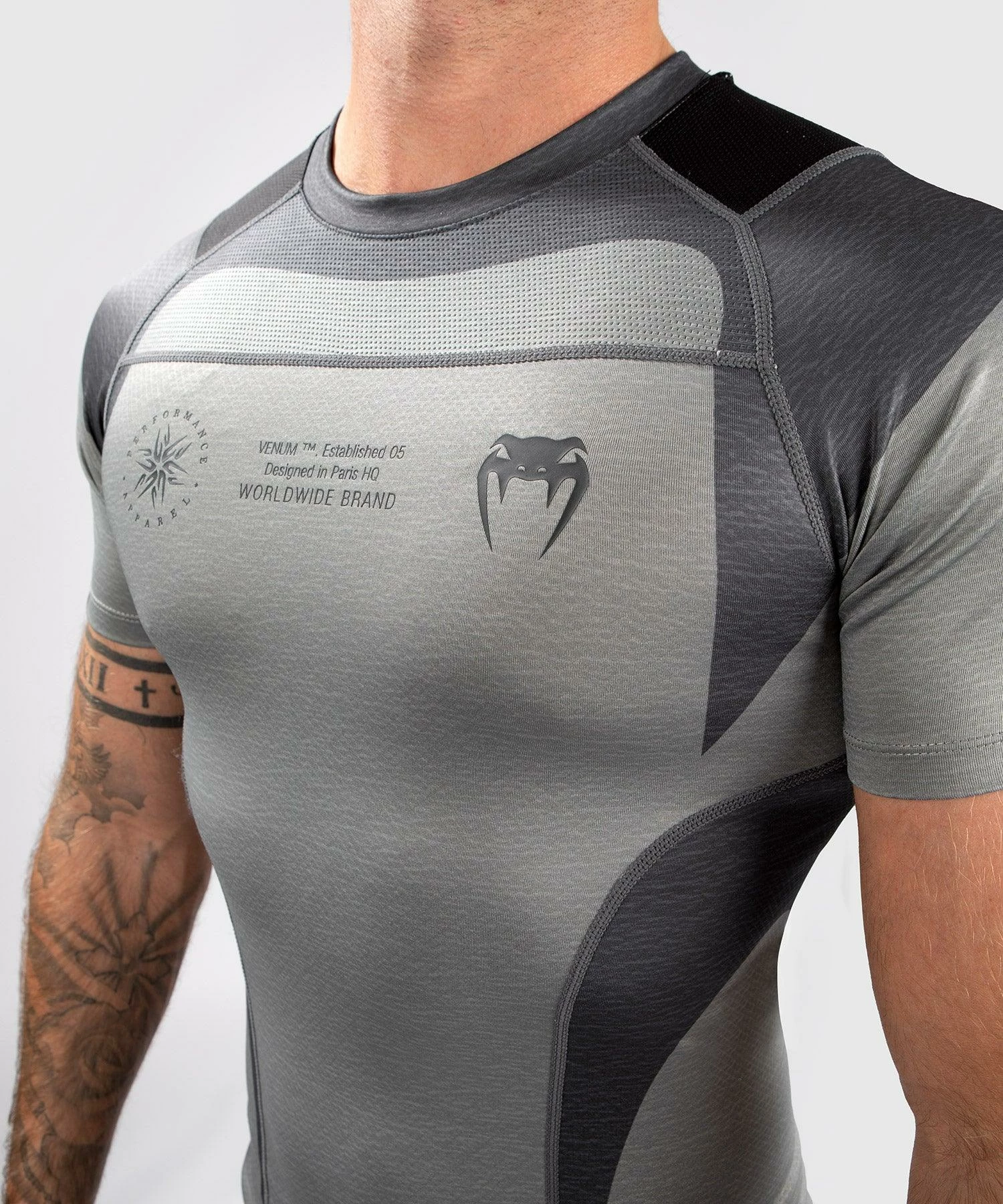 Venum Stone Rashguard - Short Sleeves - Mineral Green 7 Venum Stone Rashguard - Short Sleeves - Mineral Green - Image 5