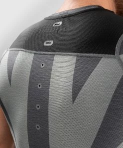 Venum Stone Rashguard - Short Sleeves - Mineral Green 15 Venum Stone Rashguard - Short Sleeves - Mineral Green -Boxing Sport Store RASH SS STONE MINERAL GREEN 07