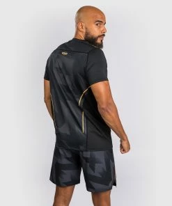 Venum Razor Dry Tech T-Shirt - Black/Gold 10 Venum Razor Dry Tech T-Shirt - Black/Gold -Boxing Sport Store a 252F1 252Fb 252Fe 252Fa1be75b95369e6fdc1c930c8d08ea0a279023207 r e7f6a0a3 b82f 4fa6 8dc9 e151a8cdef09
