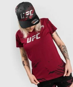 UFC Venum Authentic Fight Week Women's 2.0 Short Sleeve T-Shirt - Red -Boxing Sport Store a 252F8 252F4 252Fb 252Fa84b904efb4cf3b1715ee6dcb0c3ffcd13aa9fc5 VNMUFC 00126 003 03 5f1cc695 c49d 4f43 babd f11443259167