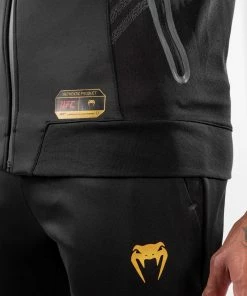 UFC Venum Authentic Fight Night Men's Walkout Hoodie - Champion 18 UFC Venum Authentic Fight Night Men's Walkout Hoodie - Champion -Boxing Sport Store a 252Fe 252F9 252F8 252Fae98a0c4a8d8a3a29fa0add382afea1ac4a07a94 VNMUFC 00004 126 08