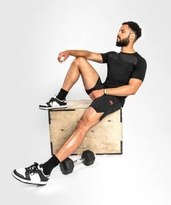 Venum Okinawa 3.0 T-Shirt - Black/Red -Boxing Sport Store b 252F1 252F9 252F6 252Fb1963f8dc252298834062e7ad1ed318e8d19886b 5U0A9535