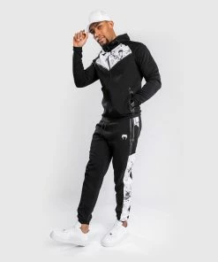 Venum Laser Evo 2.0 Hoodie - Black/Marble -Boxing Sport Store b 252Fc 252F5 252Fa 252Fbc5afe8cac84001aff5b36a10ff7d0e32561ab5c HOODIES LASER EVO MARBLE 08