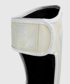 Venum Elite Standup Shinguards - White/White -Boxing Sport Store c 252F6 252F4 252F2 252Fc64282fdefb9fa11d6dae3a8b63b2f6d0ea2f829 SHINGUARDS ELITE IVORY WHITE 07
