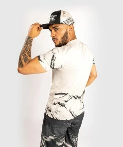 UFC Venum Authentic Fight Week Men's 2.0 Short Sleeve T-Shirt - Sand -Boxing Sport Store c 252Fb 252Fa 252Fc 252Fcbac8ee188df28e0a690295a02341fdc397c47a9 VNMUFC 00109 040 03 38467f65 e1af 4fe0 9efc a742125cfb62