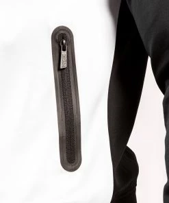 Venum Club 212 Track Jacket - Black/White -Boxing Sport Store c 252Fd 252F8 252Fe 252Fcd8e4189f2f8c40a584595e45e90b034733e6eea TRACKJACKETS CLUB212 WHITE BLACK 09