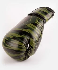 Venum Contender 2.0 Boxing Gloves - Khaki/Camo 12 Venum Contender 2.0 Boxing Gloves - Khaki/Camo -Boxing Sport Store c 252Fe 252Fd 252F9 252Fced94aa833d53851d96be57863a9720b76074fcb 5J5A8997